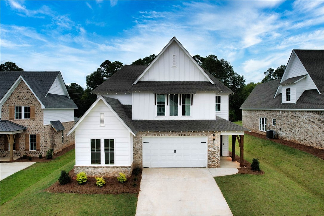 1214 Ruth Way Auburn, AL 36830 - Photo 2 of 33 Gallery Image 2