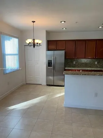 $3,600 | 12442 Emerald Creek Manor, Unit 12442, Plantation, FL 33325