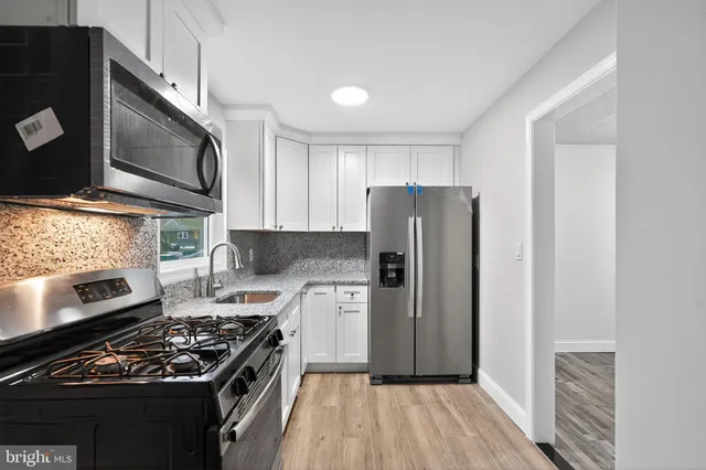 $2,000 | 5708 Mitchell Road, Levittown, PA 19057