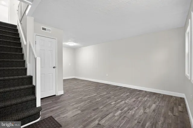 $2,000 | 5708 Mitchell Road, Levittown, PA 19057