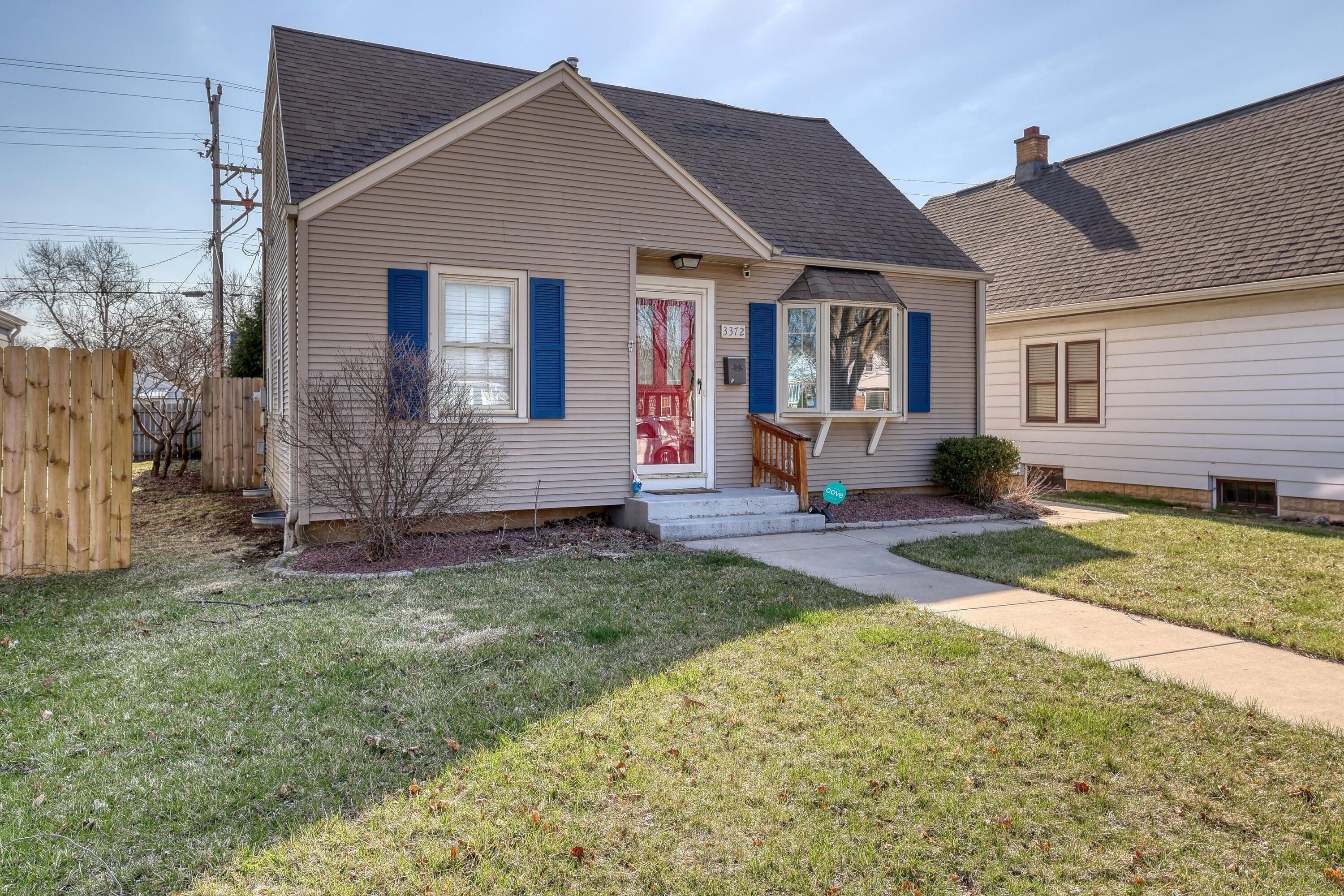 3372 North 92nd Street Milwaukee, WI 53222 - Photo 1 of 1 Front of Home