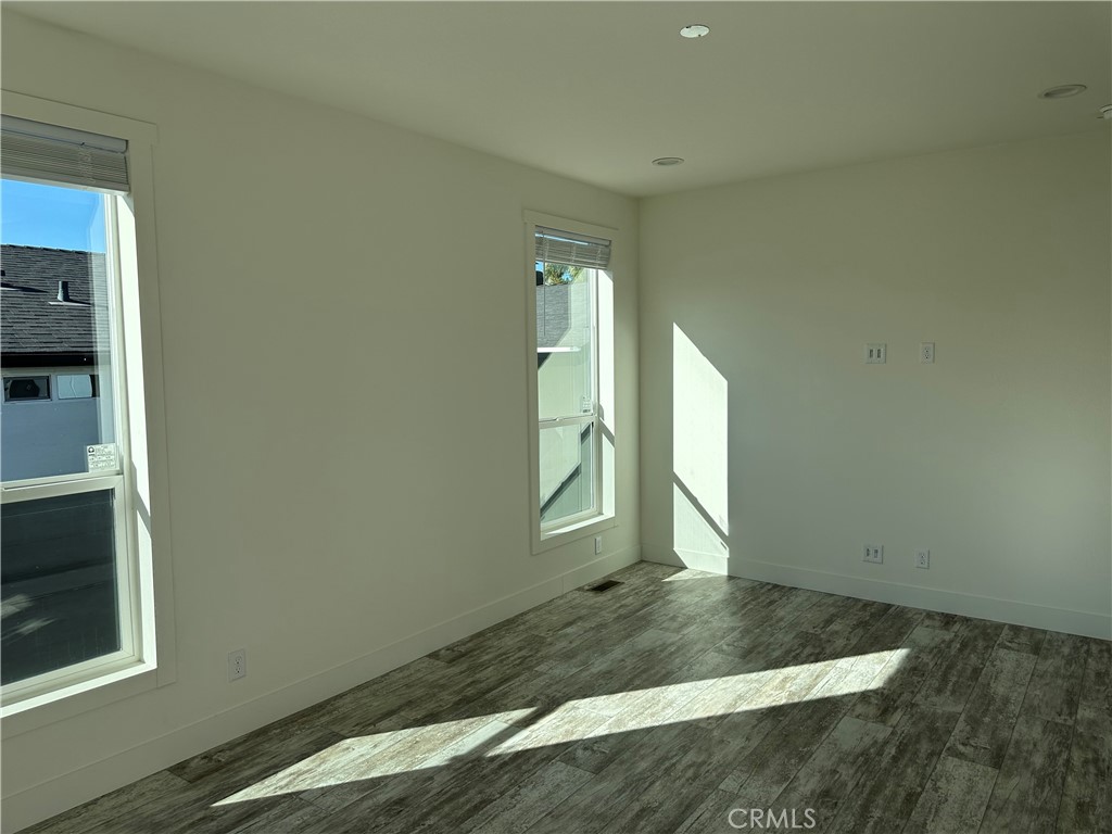 1509 Goodwin Drive, Unit B Vista, CA 92084 - Photo 4 of 23