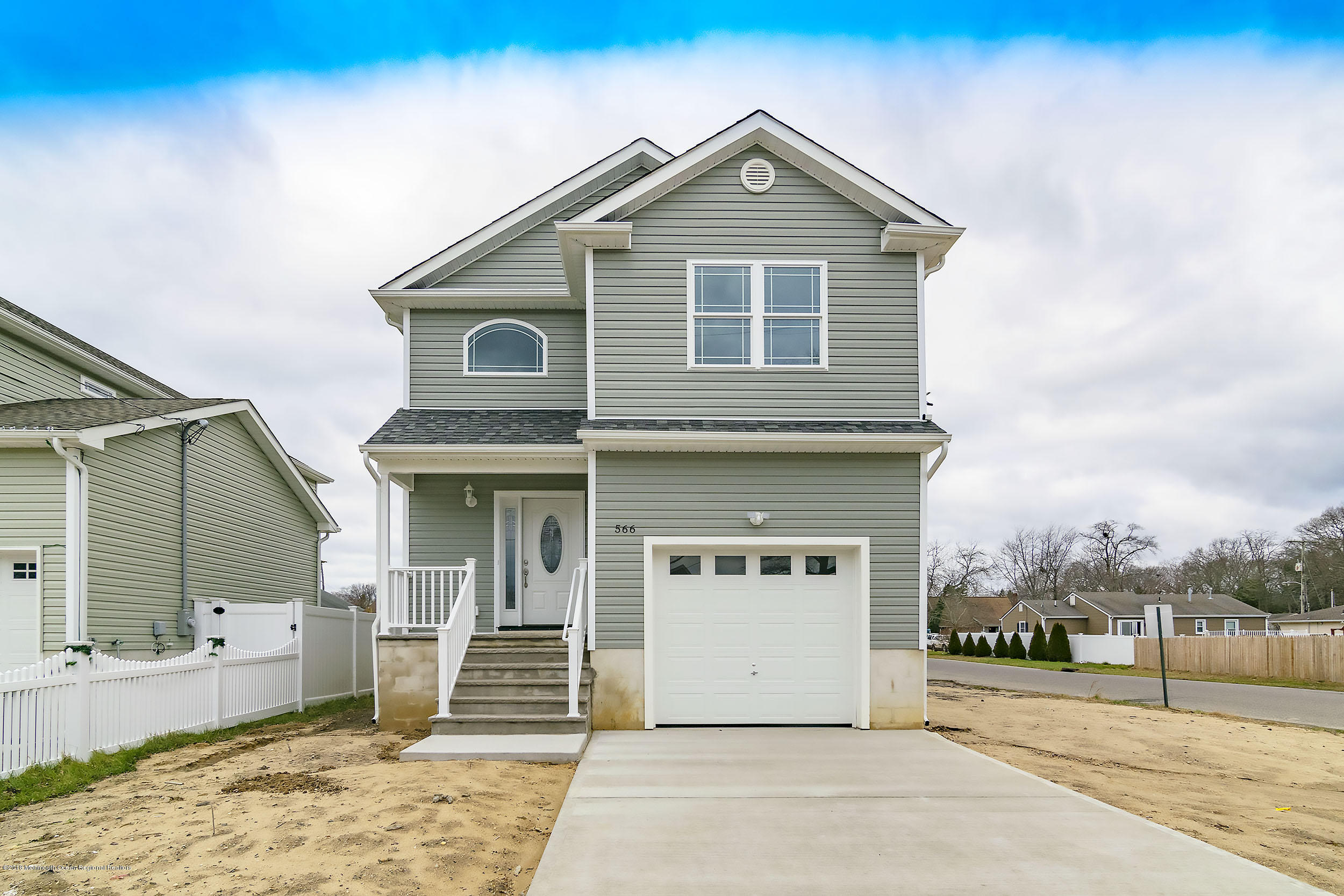 566 Lloyd Road Toms River, NJ 08753 - Photo 1 of 25 front1