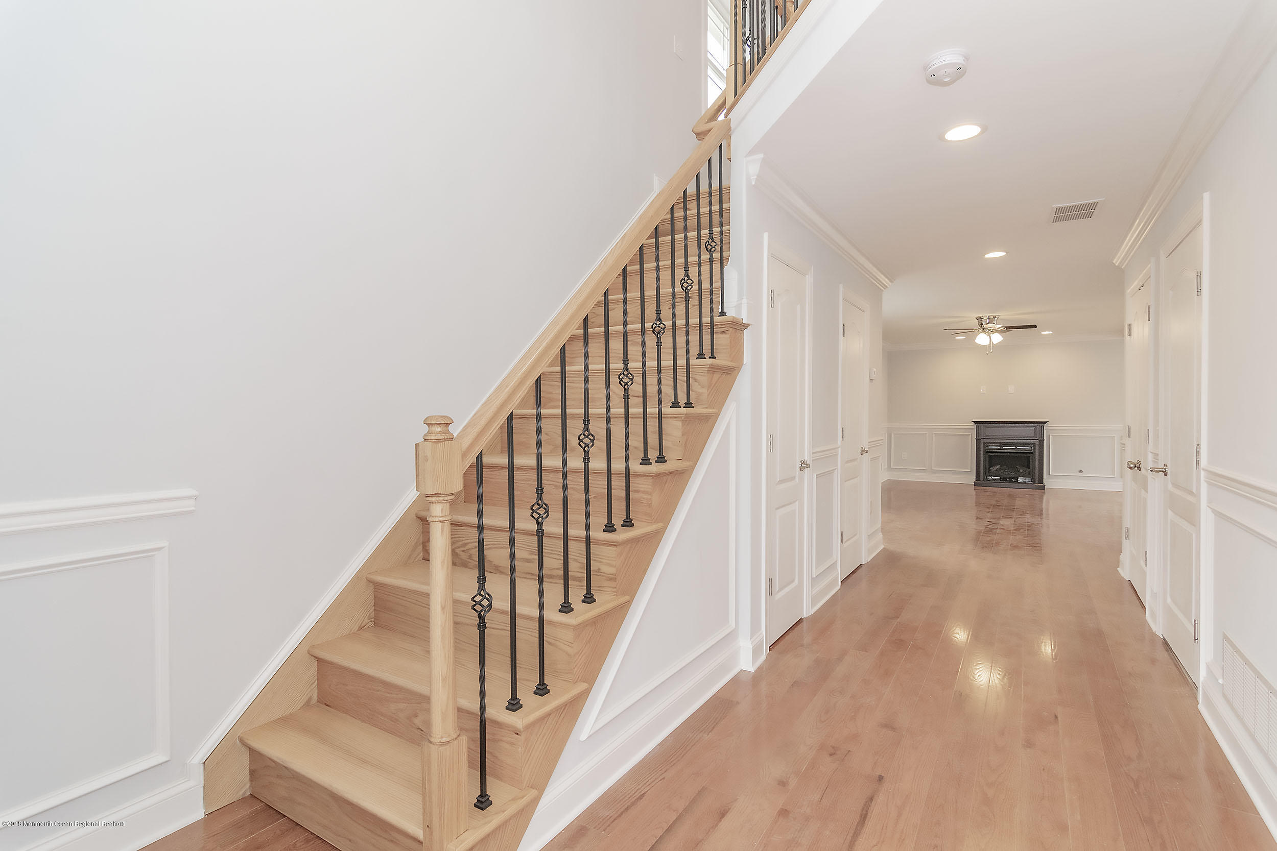 566 Lloyd Road Toms River, NJ 08753 - Photo 15 of 25 foyer2