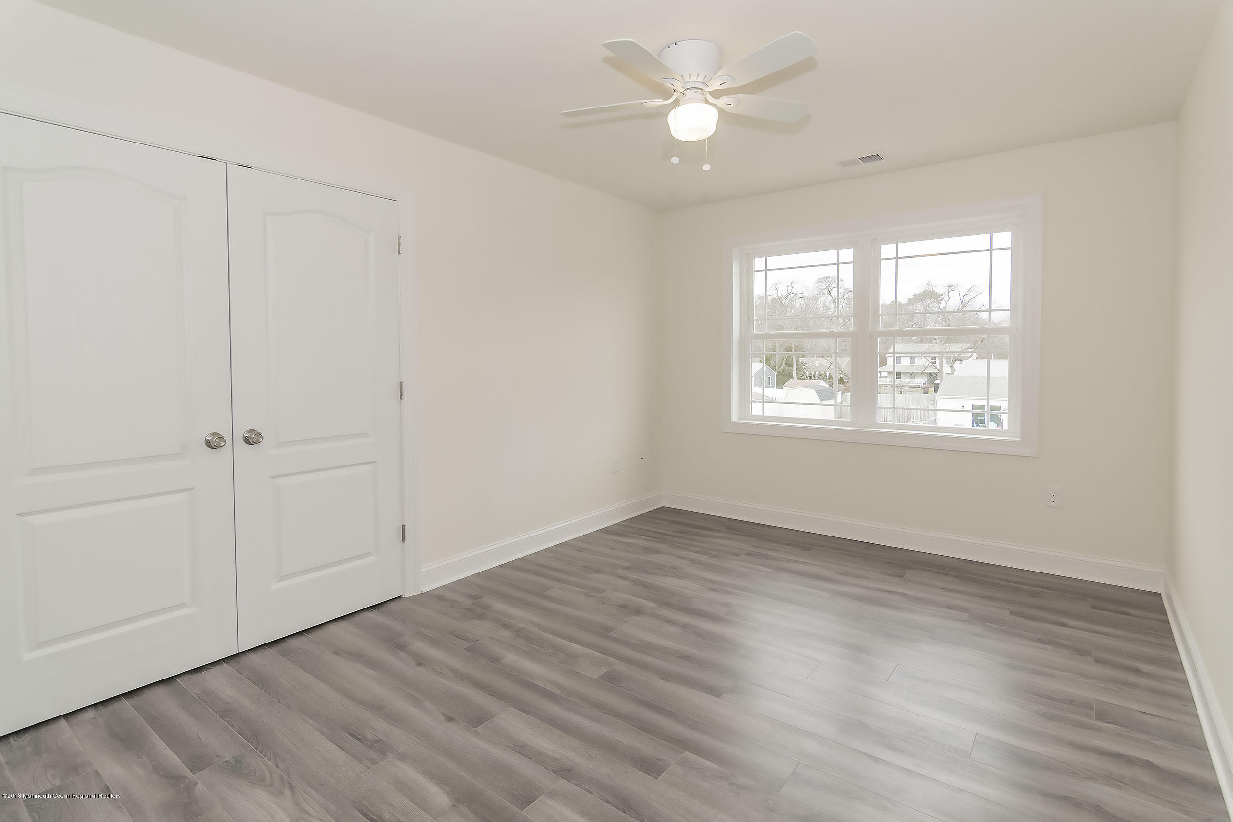 566 Lloyd Road Toms River, NJ 08753 - Photo 19 of 25 guestbed2