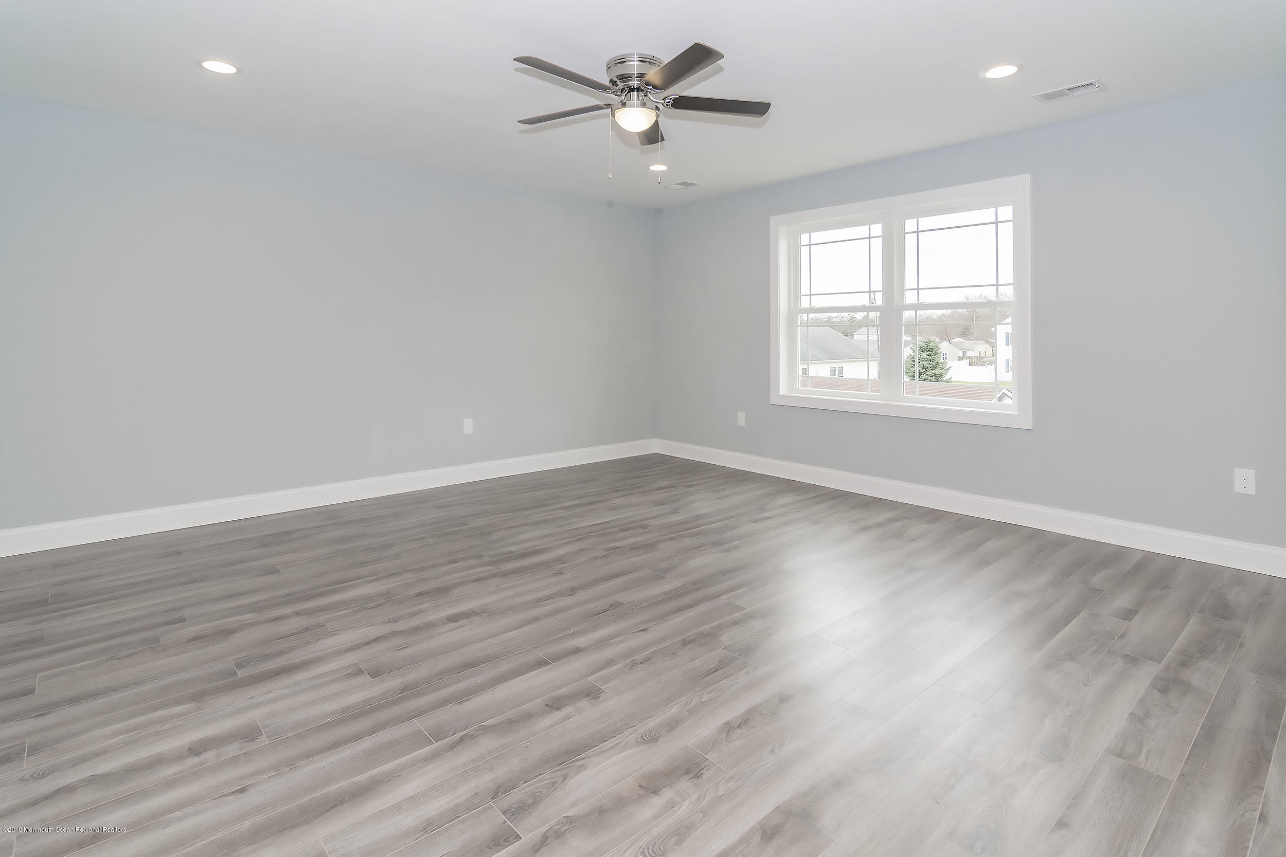 566 Lloyd Road Toms River, NJ 08753 - Photo 22 of 25 master2