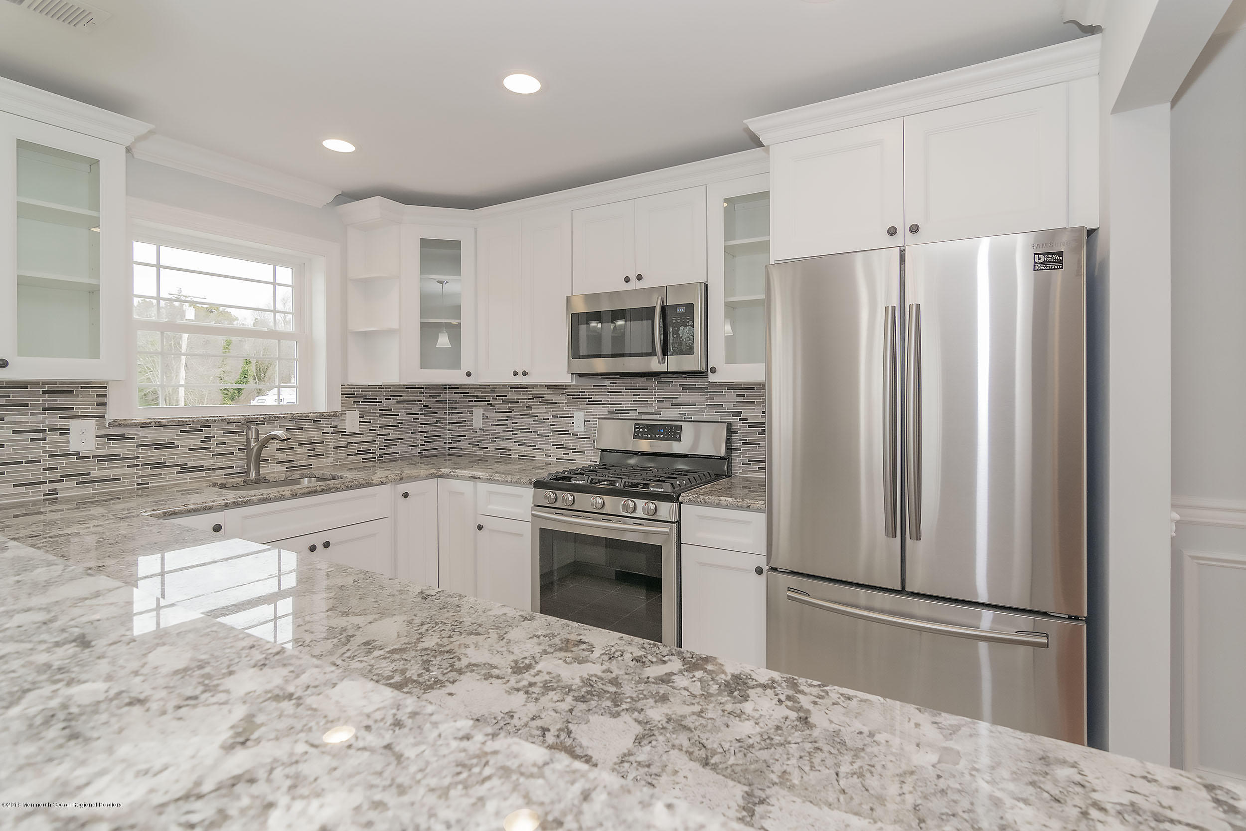 566 Lloyd Road Toms River, NJ 08753 - Photo 7 of 25 kit2