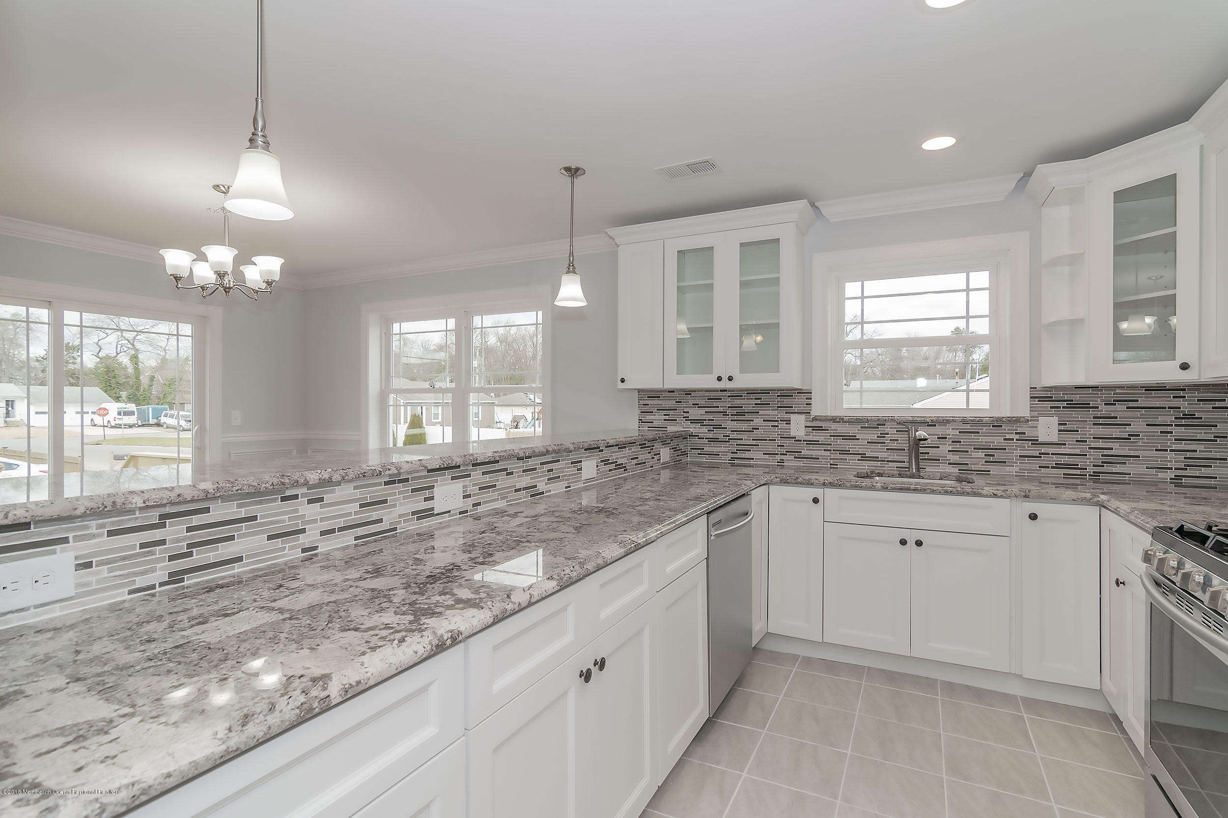 566 Lloyd Road Toms River, NJ 08753 - Photo 8 of 25 kit3