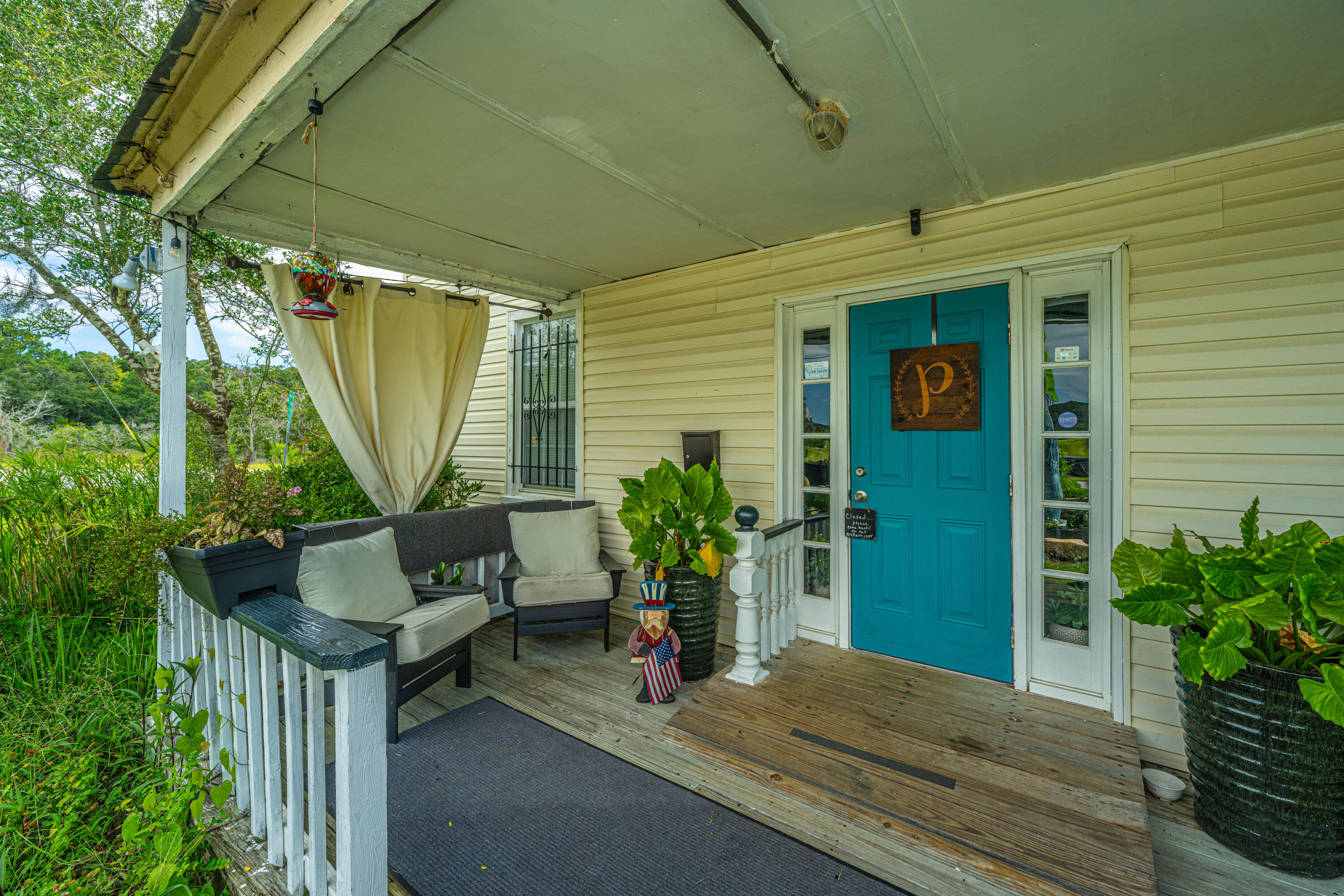 8083 Point Of Pines Road Edisto Island, SC 29438 - Photo 76 of 86 8083PointofPines_Salon004