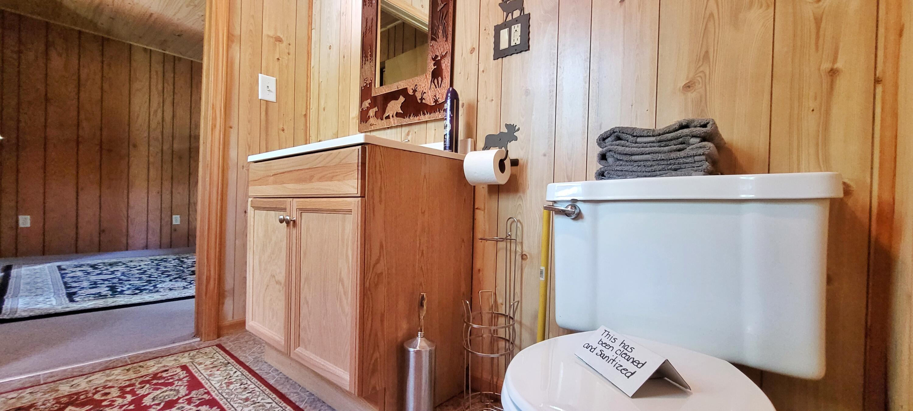 6623 South James Road Baldwin, MI 49304 - Photo 28 of 59 Upper half bath