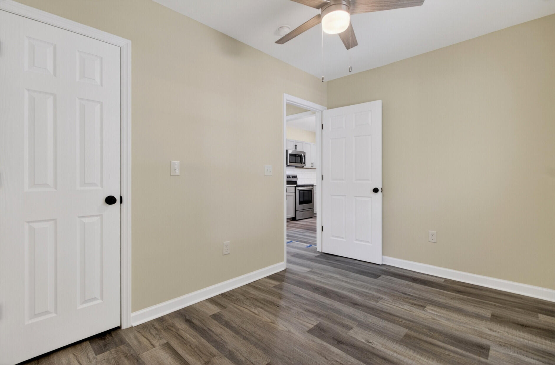 2116 Commander Road North Charleston, SC 29405 - Photo 17 of 32