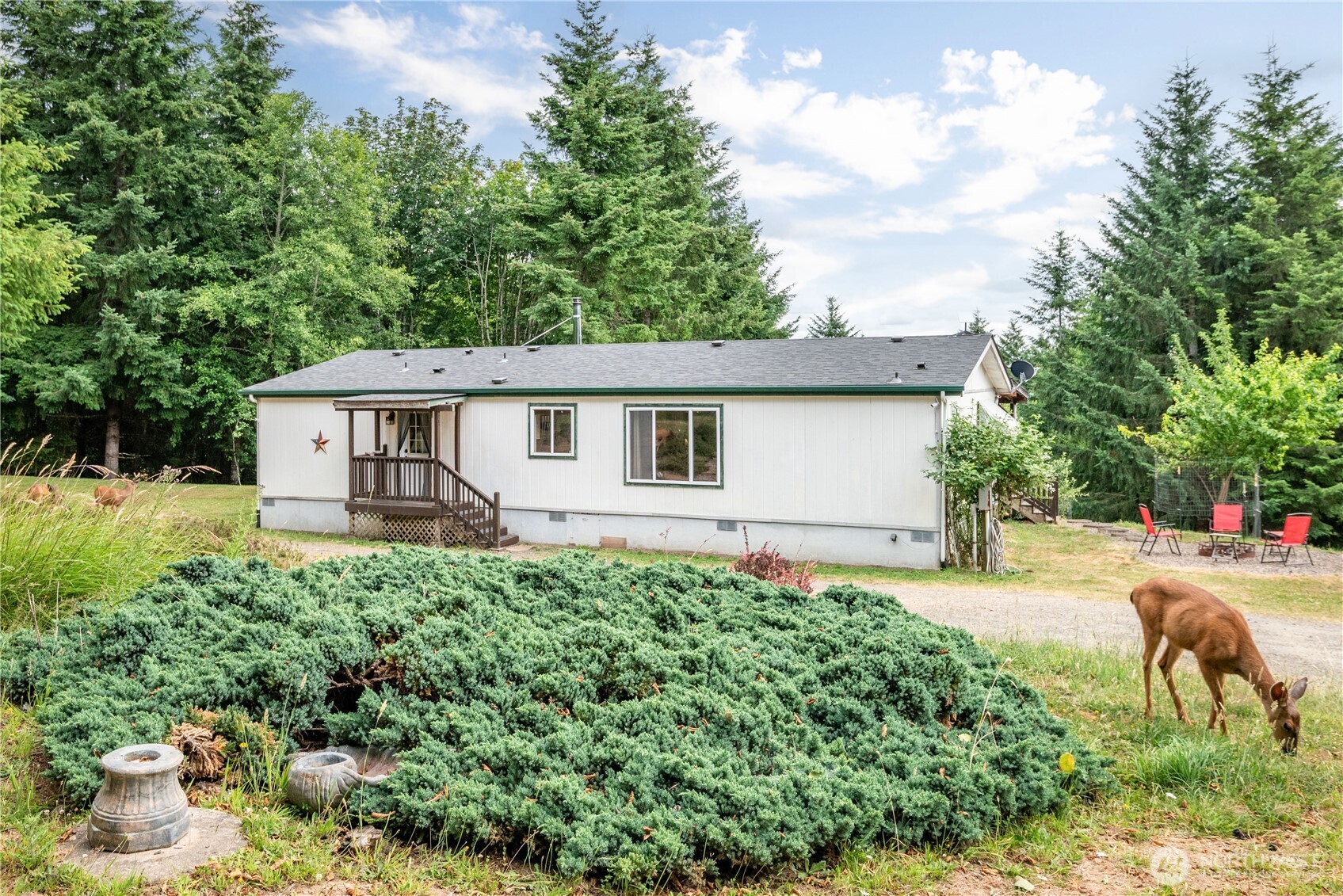 1482 Mountain View Road Kalama, WA 98625 - Photo 1 of 39 Gallery Image 1