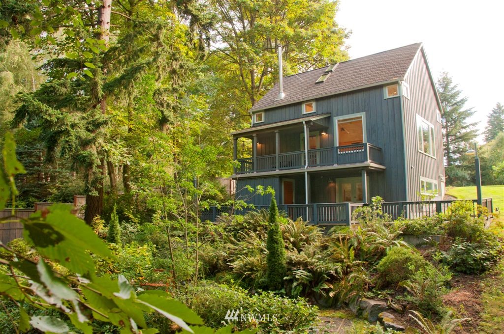 23931 Dockton Road Southwest Vashon, WA 98070 - Photo 2 of 25 Gallery Image 2