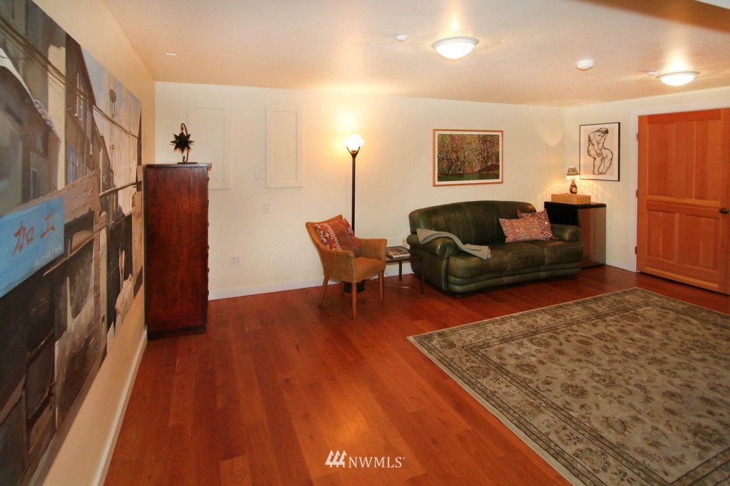 23931 Dockton Road Southwest Vashon, WA 98070 - Photo 20 of 25 Gallery Image 20