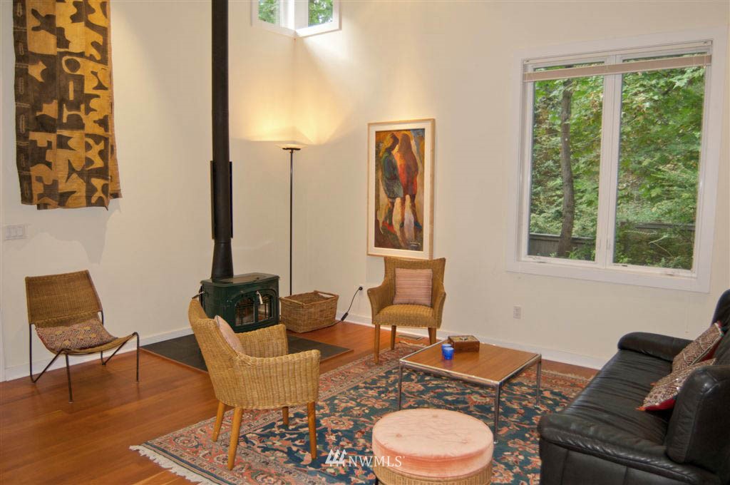 23931 Dockton Road Southwest Vashon, WA 98070 - Photo 8 of 25 Gallery Image 8