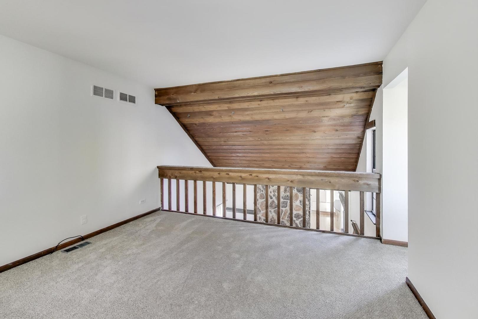 740 Chandler Road Gurnee, IL 60031 - Photo 12 of 26 a view of wooden floor