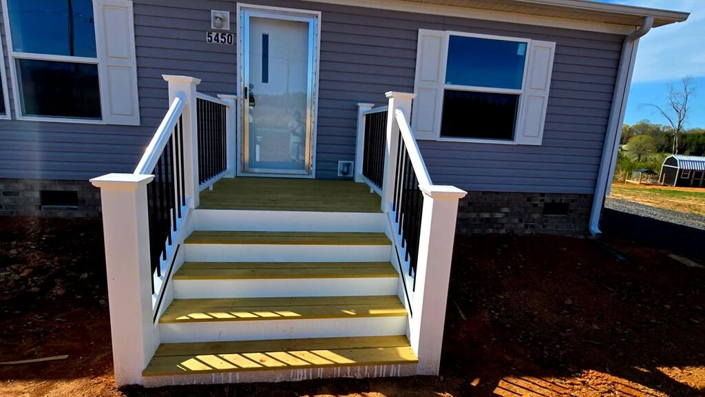 5450 Axton Road Axton, VA 24054 - Photo 2 of 20 a view of entryway