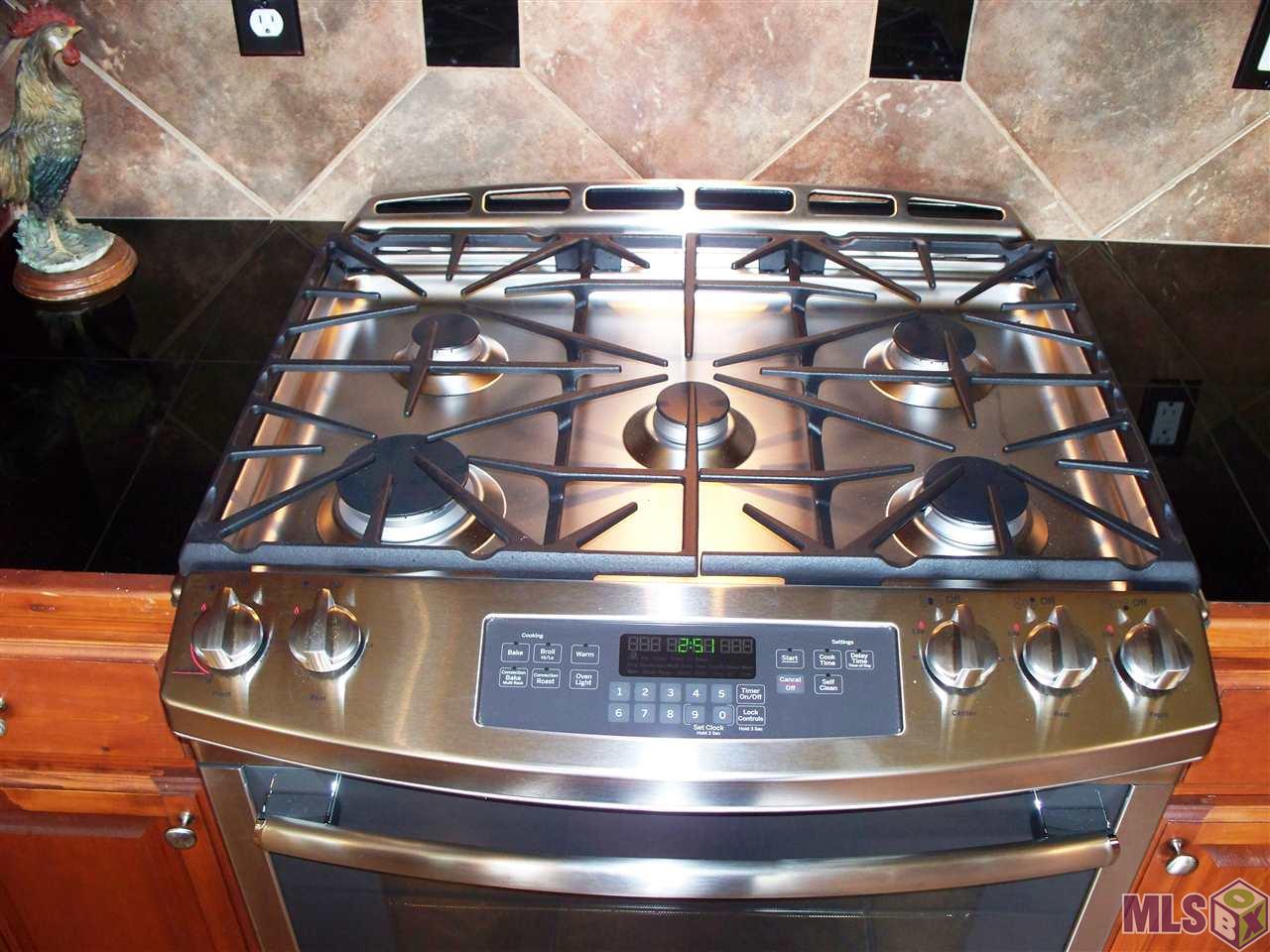 16724 Highland Club Avenue Baton Rouge, LA 70817 - Photo 12 of 24 New Range