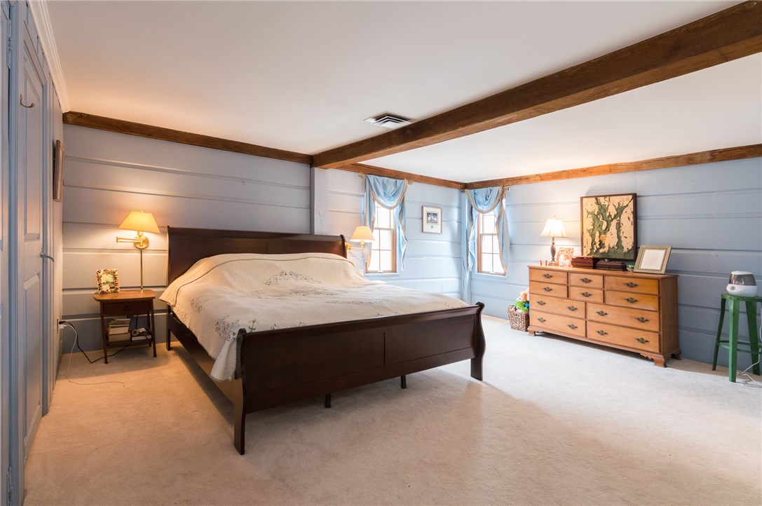 117 Reservoir Road Glocester, RI 02814 - Photo 23 of 38