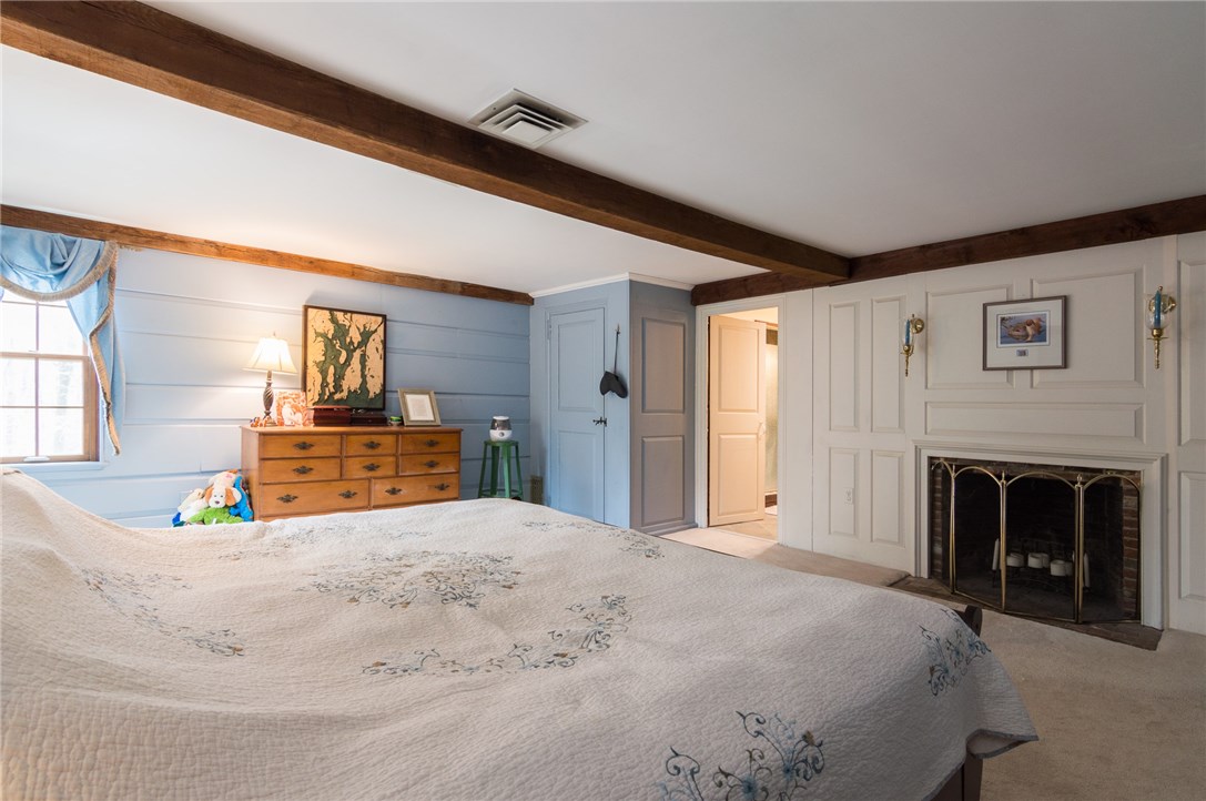 117 Reservoir Road Glocester, RI 02814 - Photo 25 of 38