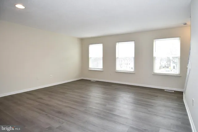 $2,700 | 11521 Aberstraw Way, Germantown, MD 20876