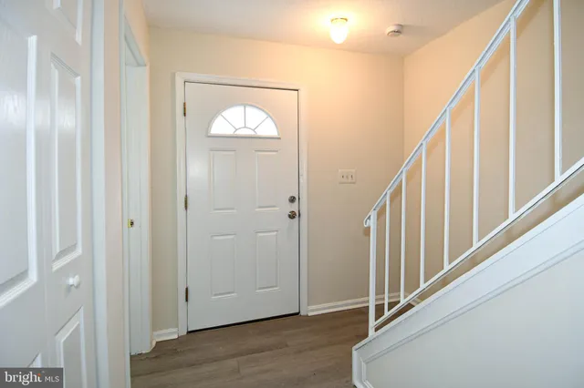 $2,700 | 11521 Aberstraw Way, Germantown, MD 20876