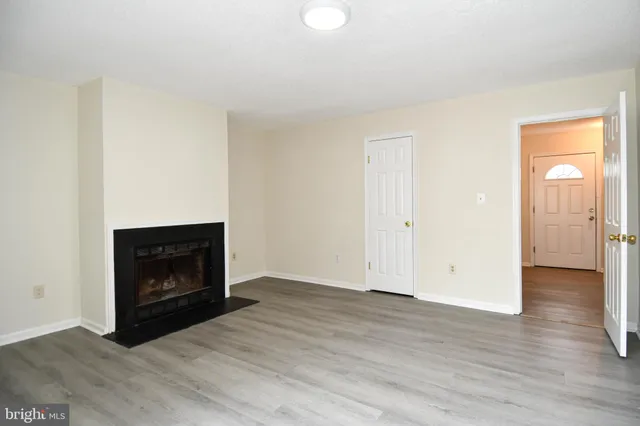 $2,700 | 11521 Aberstraw Way, Germantown, MD 20876