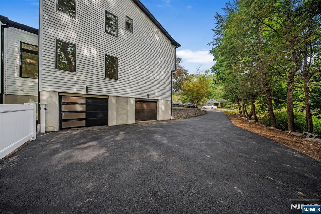 914 Hammond Road Ridgewood, NJ 07450 - Photo 50 of 50 Gallery Image 50