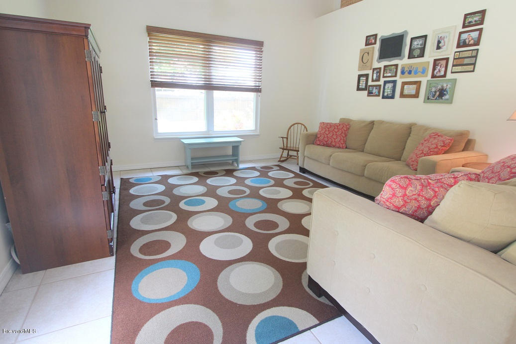 5137 Holden Road Cocoa, FL 32927 - Photo 13 of 32 Family Room