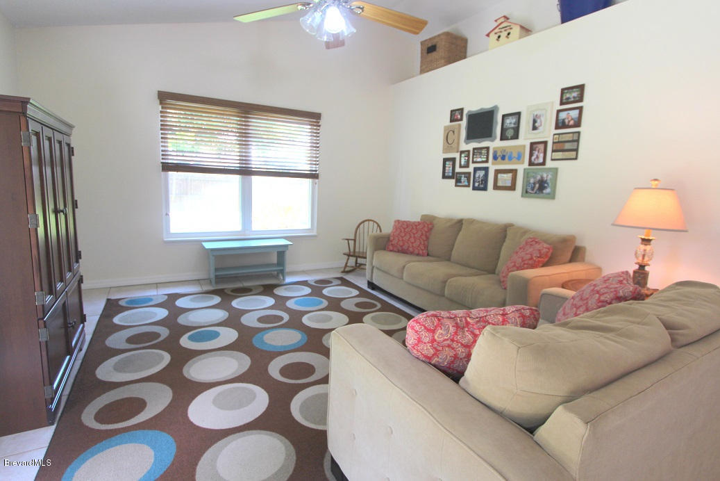 5137 Holden Road Cocoa, FL 32927 - Photo 14 of 32 Family Room2