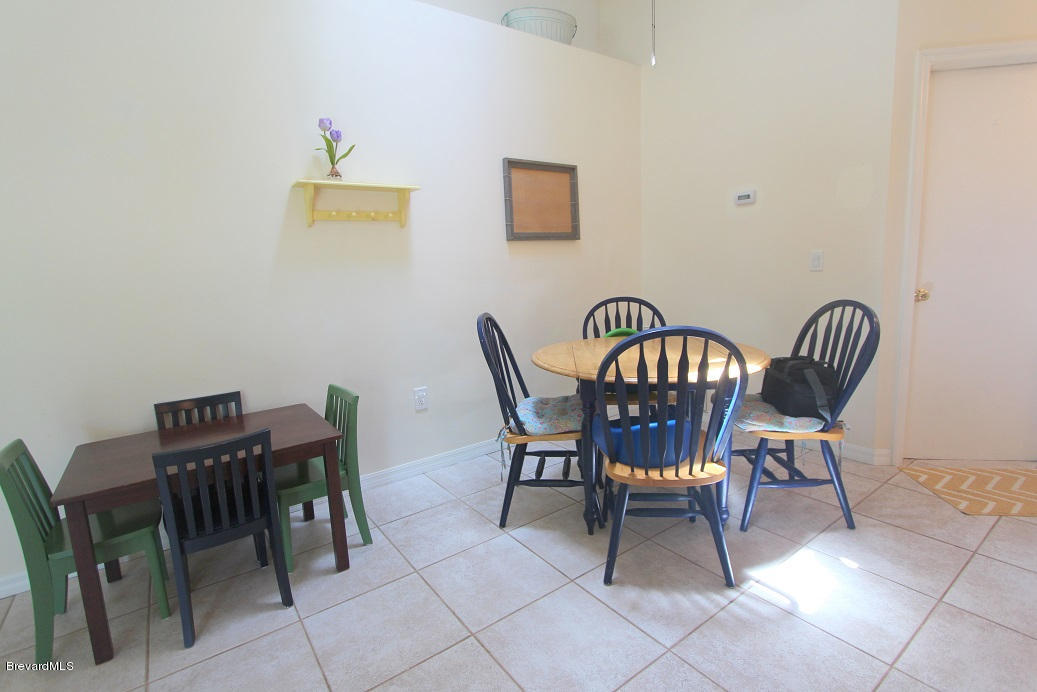 5137 Holden Road Cocoa, FL 32927 - Photo 10 of 32 Kitchen nook