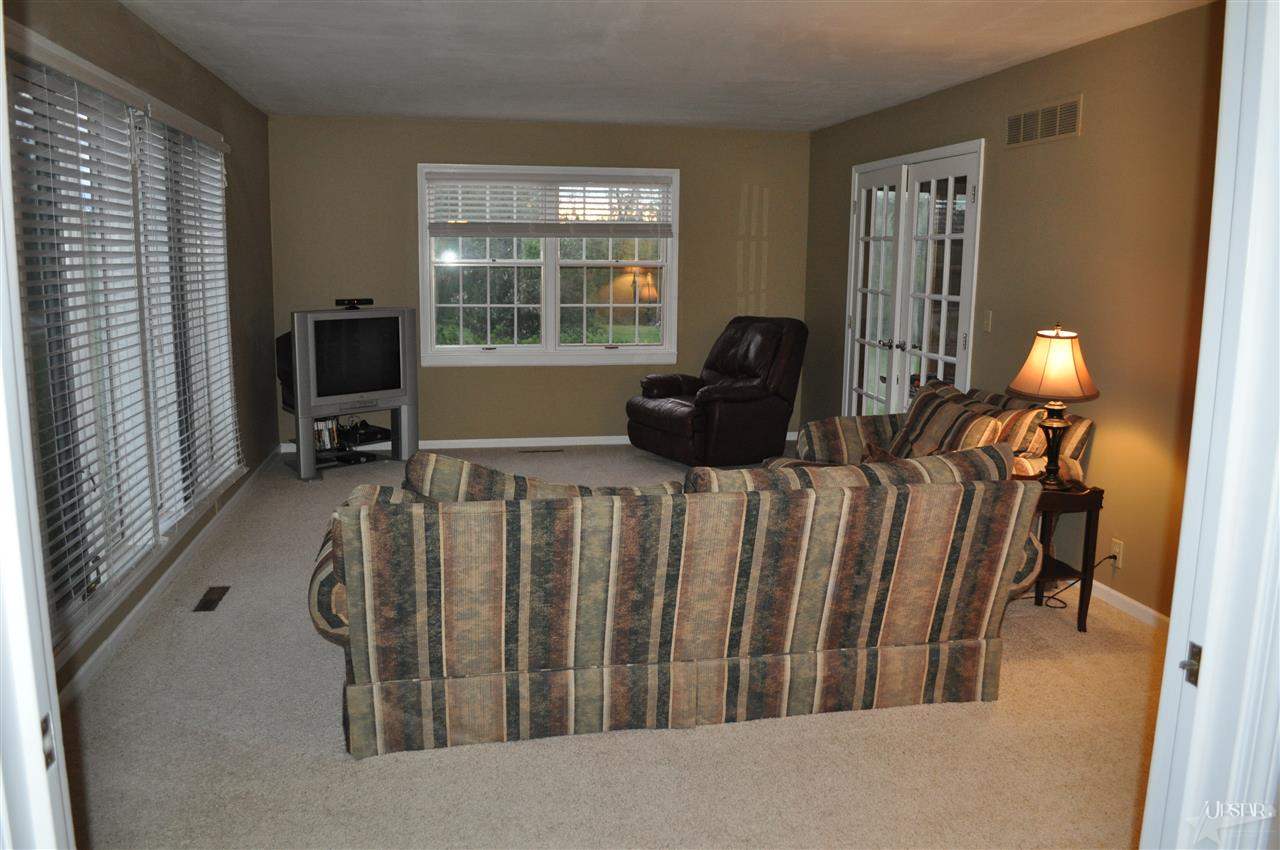 17325 Indianapolis Road Yoder, IN 46798 - Photo 8 of 30