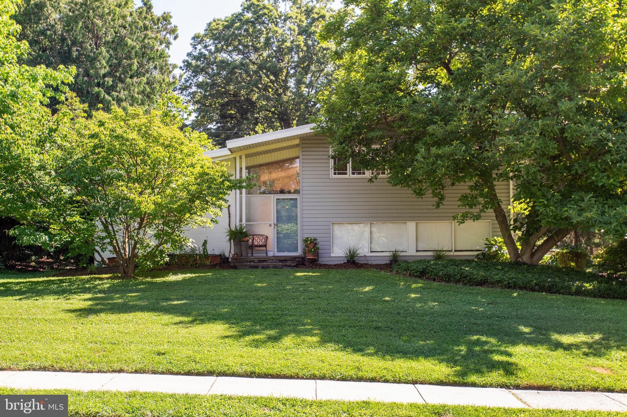 1008 Fraser Road Glenside, PA 19038 - Photo 1 of 30 Gallery Image 1