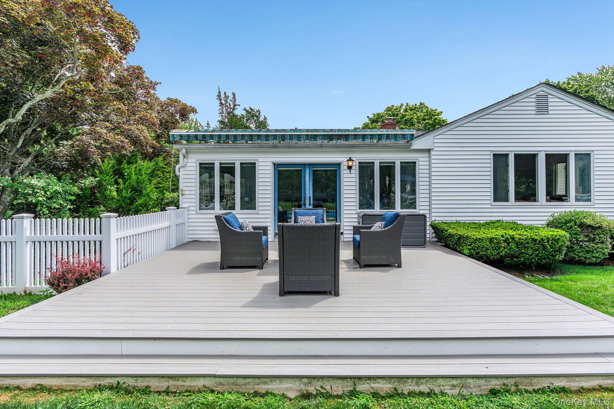 235 Azalea Road Mattituck, NY 11952 - Photo 31 of 34 Gallery Image 31