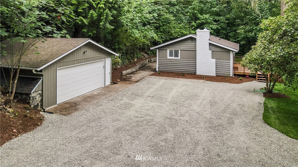 16102 Southeast 114th Street Renton, WA 98059 - Photo 1 of 38 Gallery Image 1