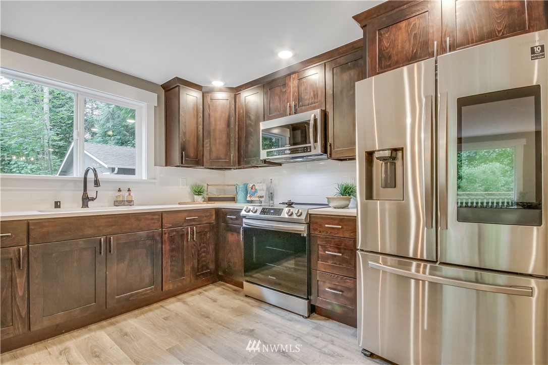 16102 Southeast 114th Street Renton, WA 98059 - Photo 11 of 38 Gallery Image 11