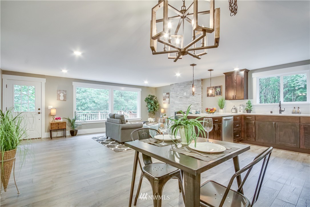 16102 Southeast 114th Street Renton, WA 98059 - Photo 13 of 38 Gallery Image 13