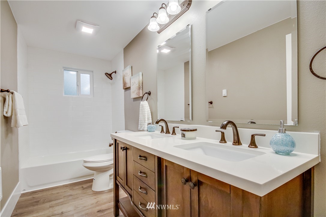 16102 Southeast 114th Street Renton, WA 98059 - Photo 17 of 38 Gallery Image 17