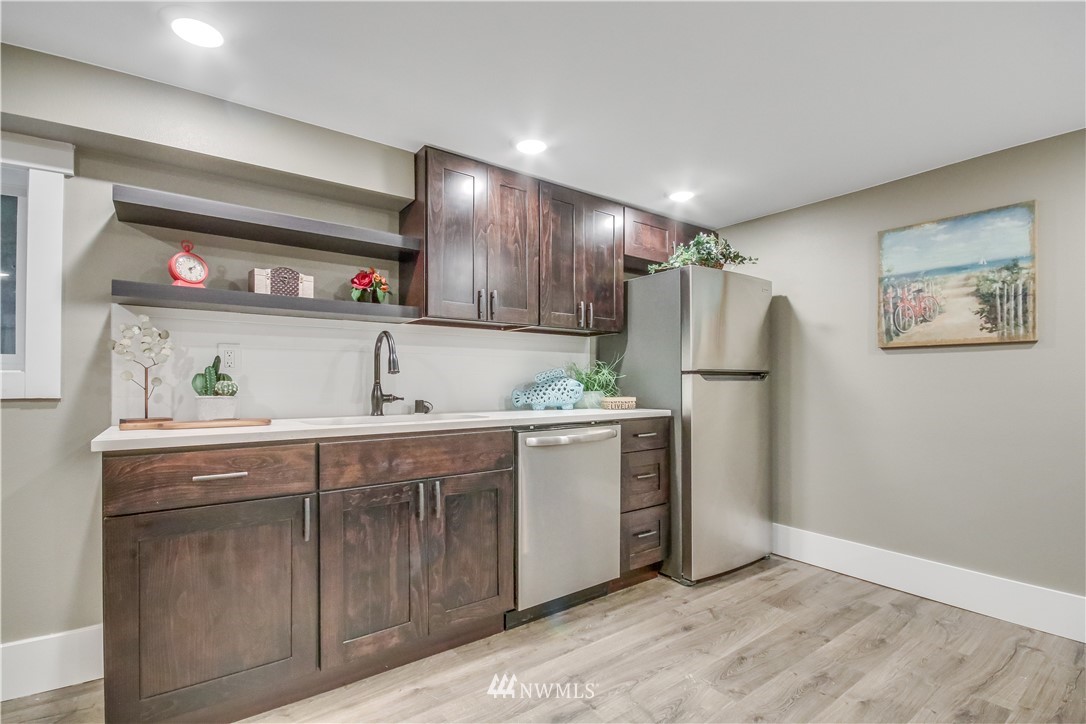16102 Southeast 114th Street Renton, WA 98059 - Photo 23 of 38 Gallery Image 23