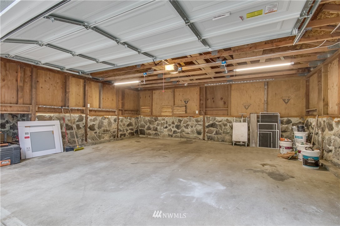 16102 Southeast 114th Street Renton, WA 98059 - Photo 34 of 38 Gallery Image 34