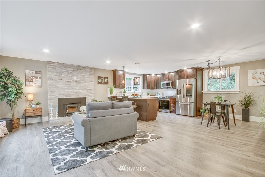 16102 Southeast 114th Street Renton, WA 98059 - Photo 6 of 38 Gallery Image 6