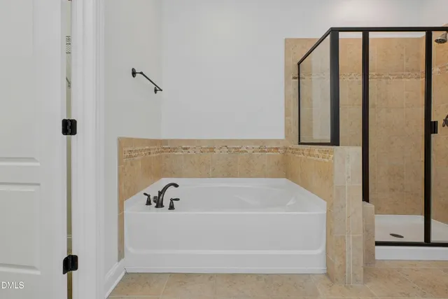 $899,000 | 109 Highland Mist Circle, Apex, NC 27539