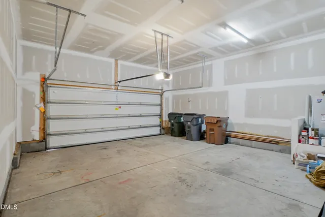 $899,000 | 109 Highland Mist Circle, Apex, NC 27539