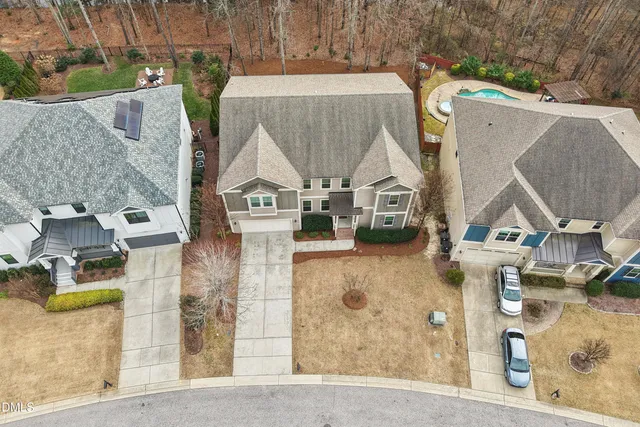 $899,000 | 109 Highland Mist Circle, Apex, NC 27539