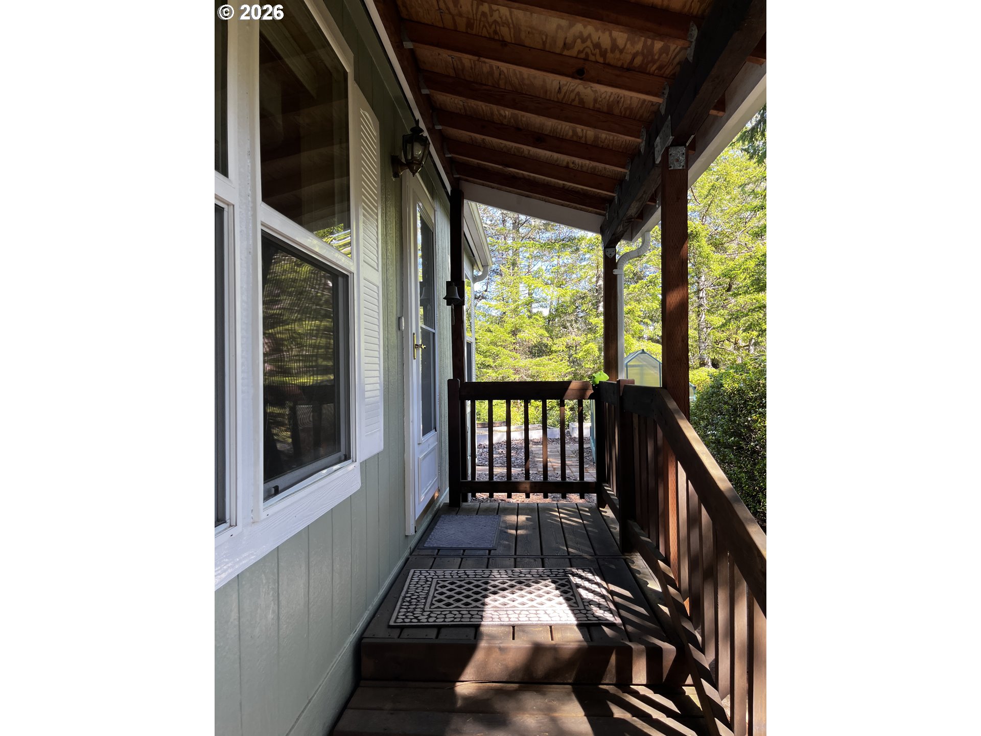 148 Outer Drive Florence, OR 97439 - Photo 2 of 48
