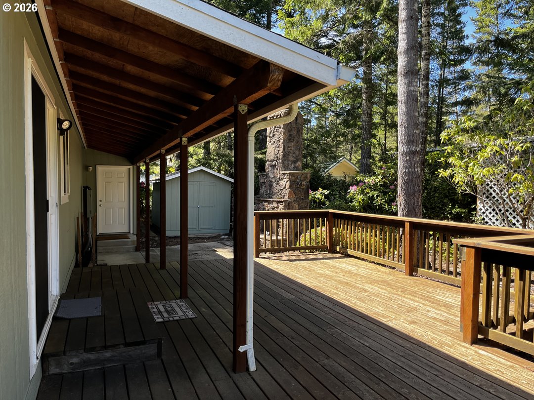 148 Outer Drive Florence, OR 97439 - Photo 40 of 48