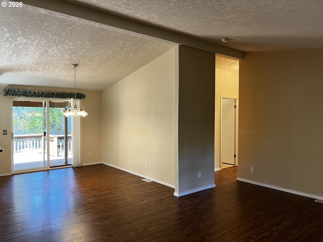 148 Outer Drive Florence, OR 97439 - Photo 4 of 48