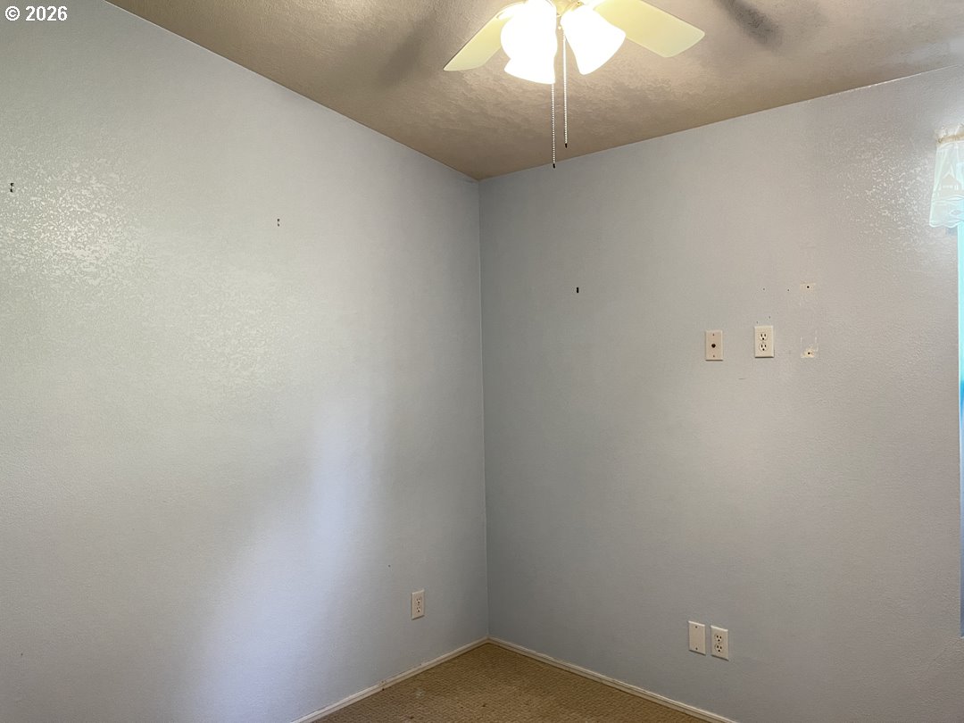148 Outer Drive Florence, OR 97439 - Photo 10 of 48