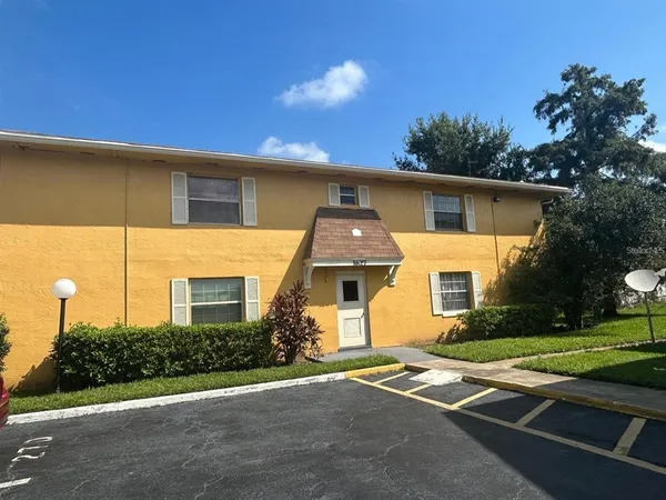 $1,100 | 1627 West Oak Ridge Road, Unit D, Orlando, FL 32809