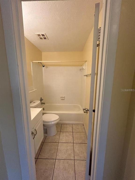 1627 West Oak Ridge Road, Unit D Orlando, FL 32809 - Photo 15 of 17